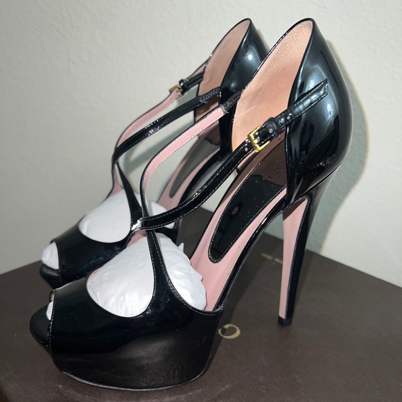 Gucci Black Patent Leather Vernice Crystal/Napa Charlott Nero Size IT 36, US 6. - Picture 3 of 16